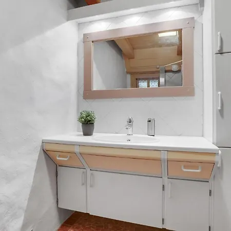 Lovely In With Wifi Vakantiehuis Romo